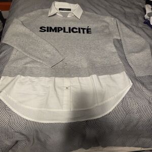 Gray and White Simplicité Sweater Shirt